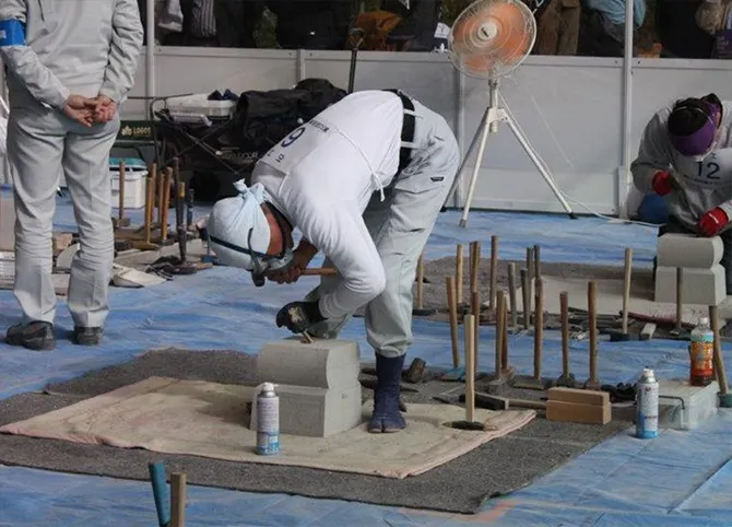 Feature page image03